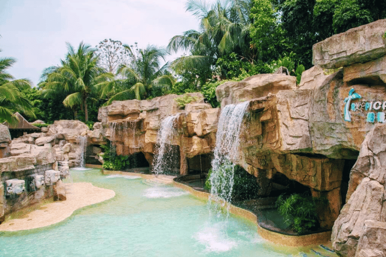 Haikou: Valle delle sorgenti calde e parco acquatico del lago Guanlan