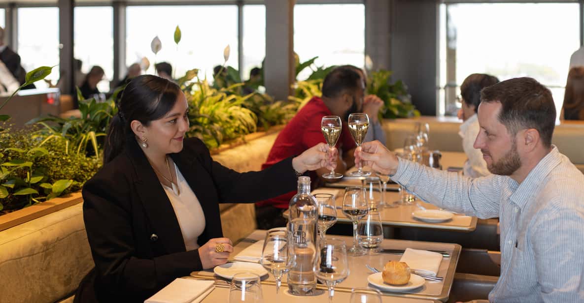 Afbeelding 20 van Parijs: Madame Brasserie in de Eiffeltoren – 3-gangenlunch om 13:30 uur