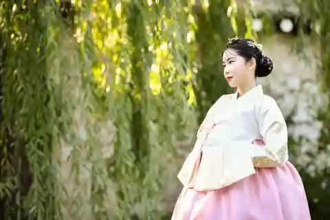 Experiência Changdeokgung Hanbok em hanboknam
