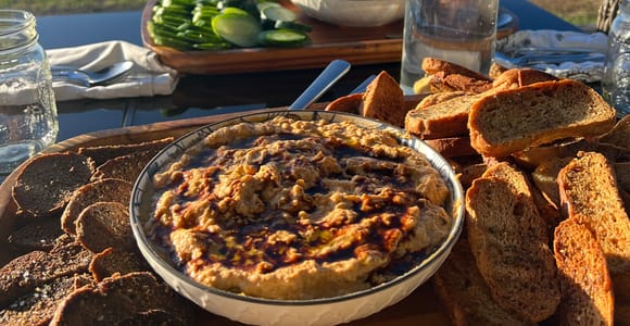Maui: Guided Farm Tour with Farm-to-Table Brunch
