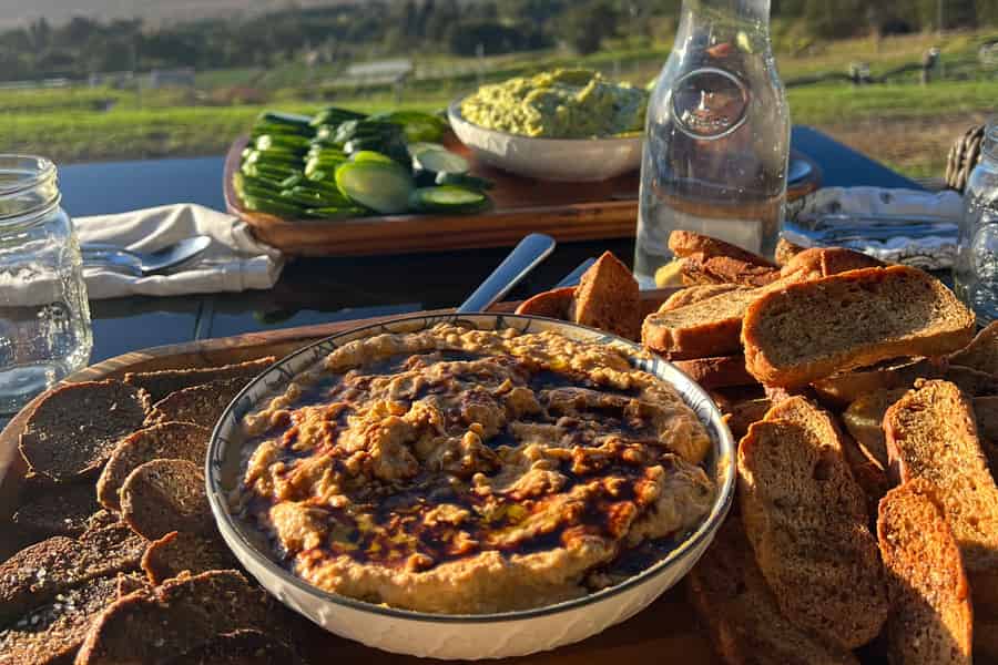 Maui: Geführte Farm-Tour mit Farm-to-Table-Brunch. Foto: GetYourGuide