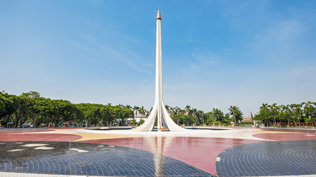 Jakarta: Setu Babakan and Taman Mini Indonesia Indah Tour