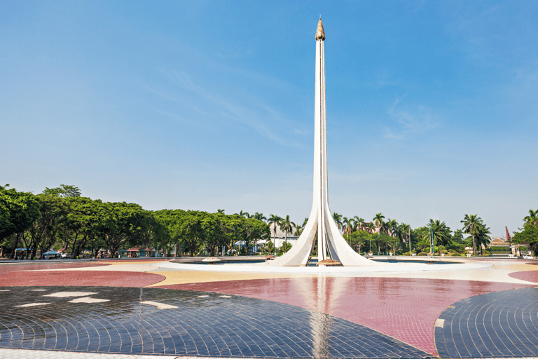 Yakarta: Excursión a Setu Babakan y Taman Mini Indonesia IndahGuía multilingüe