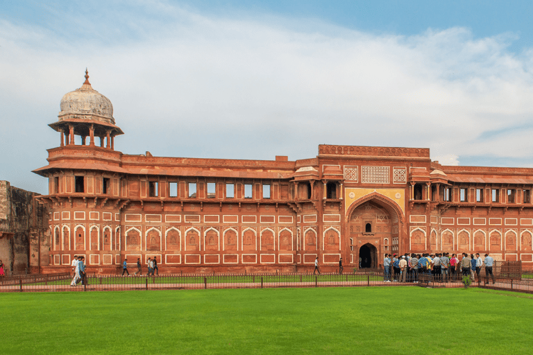 Z Delhi: Taj Mahal, Agra Fort i Baby Taj Tour samochodemZ Delhi: wycieczka all inclusive