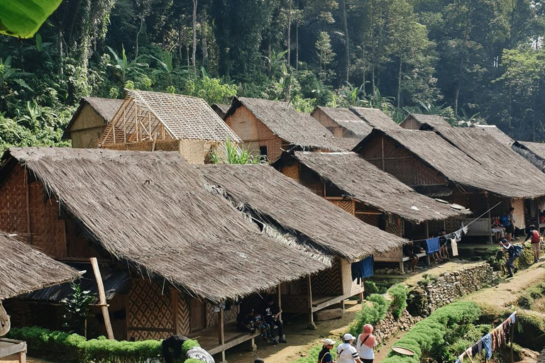 Jakarta: Baduy Tribe Day Trip with Traditional Lunch