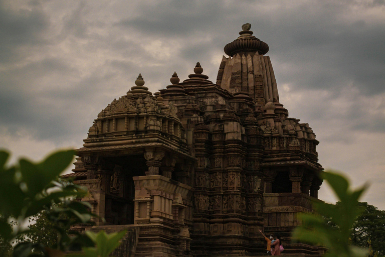 Delhi: Khajuraho, Panna, and Varanasi 4-Day Tour Tour with 4-Star Accomodation