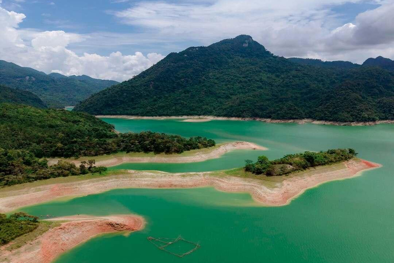 Ha Giang Loop - Na Hang Lake Boat trip 4 Days Motorbike tour Easy Rider