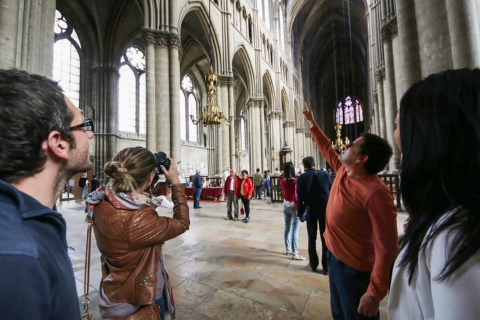 Reims: Entrada y Visita Guiada a la Catedral de Notre DameVisita en inglés