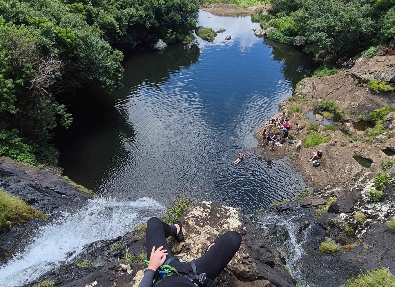 Mauritius: Rutsjebanetur ved Tamarind Falls/canyoning