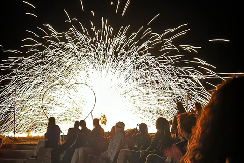 Marrakesz: Agafay Quad Tour z przejażdżką na wielbłądzie, kolacją i pokazemMarrakesz: Agafay Desert Quad Bike, Przejażdżka na wielbłądzie i Dinner Show