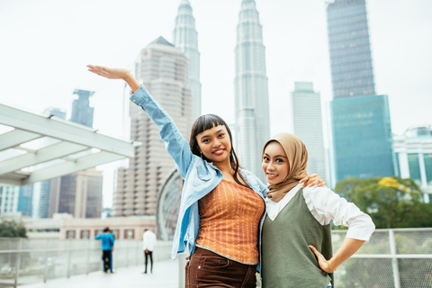 Kuala Lumpur: Petronas Twin Towers & KLCC Park Photoshoot Proposal: 50 photos | 60 mins