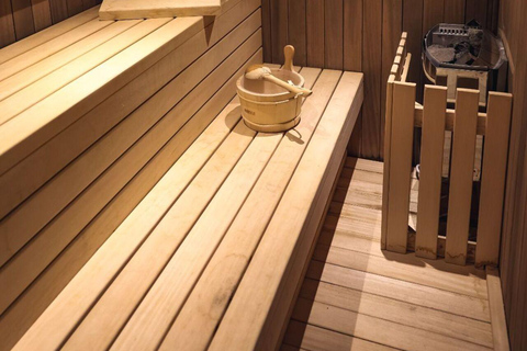 Tirana: Pilates or Yoga Class with Sauna and Snacks