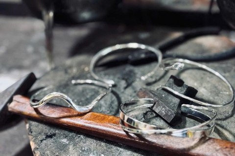 Hoi An: Silver Ring Crafting Workshop with an Artisan