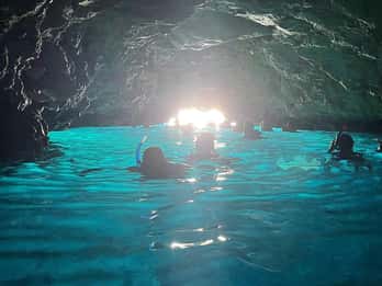 Dubrovnik: Blue Cave & Sunj Beach Boat Tour with Drinks
