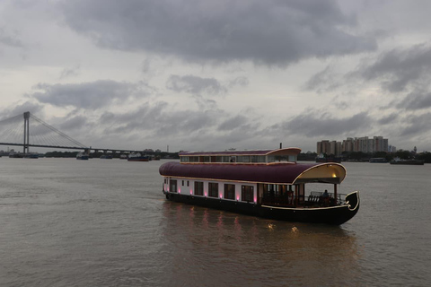 Kolkata: Hooghly River Sunset Cruise with Snacks & Drinks