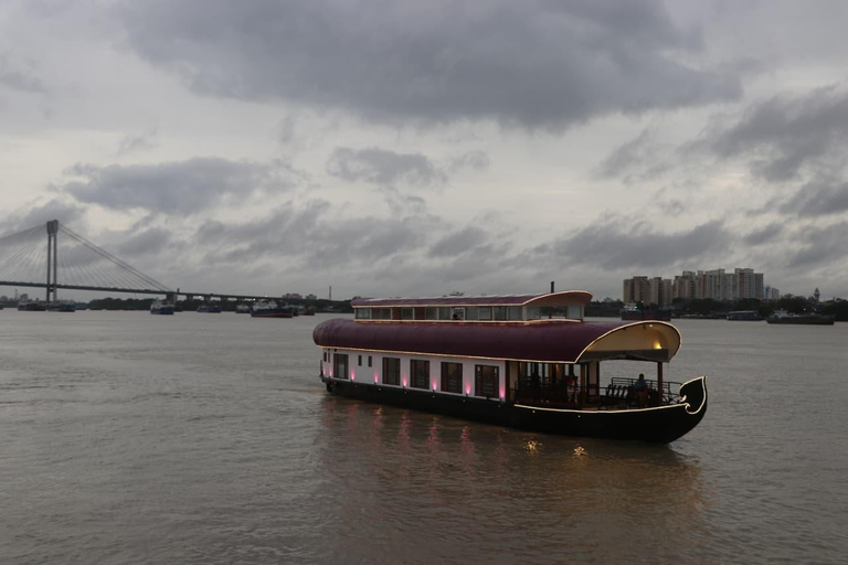 Kolkata: Hooghly River Sunset Cruise with Snacks & Drinks