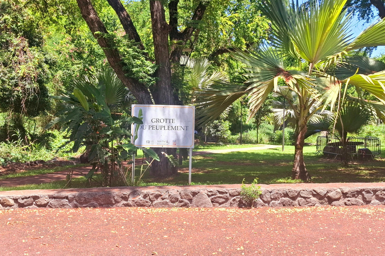 Saint-Paul: Guided walk - Settlement Cave and Cemeteries - Saint Paul: Guided Walk - Settlement Cave and Cemeteries -