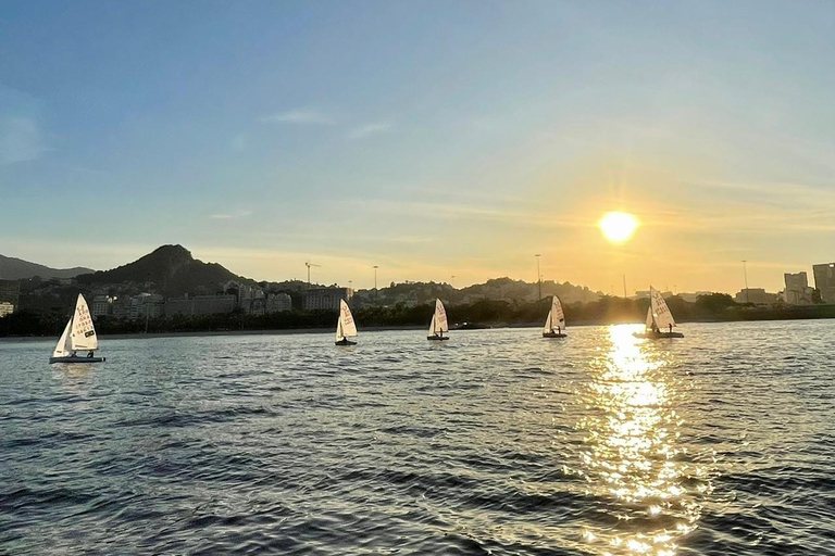Rio de Janeiro: Catamaran Tour of Guanabara Bay Rio de Janeiro: Catamaran Ride on Guanabara Bay