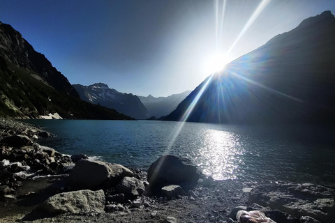 Gelmersee: Alpin vattenreservoar med spektakulär linbana