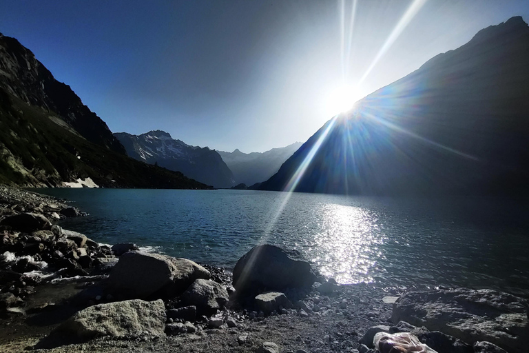 Gelmersee: Alpin vattenreservoar med spektakulär linbana