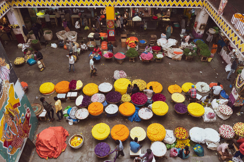 Bangalore Morning Soul Tour: Flower Market, Lalbagh & ISKCON