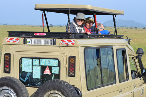 4 Tage Selous, Tarangire und Serengeti Wildtier-Safari.