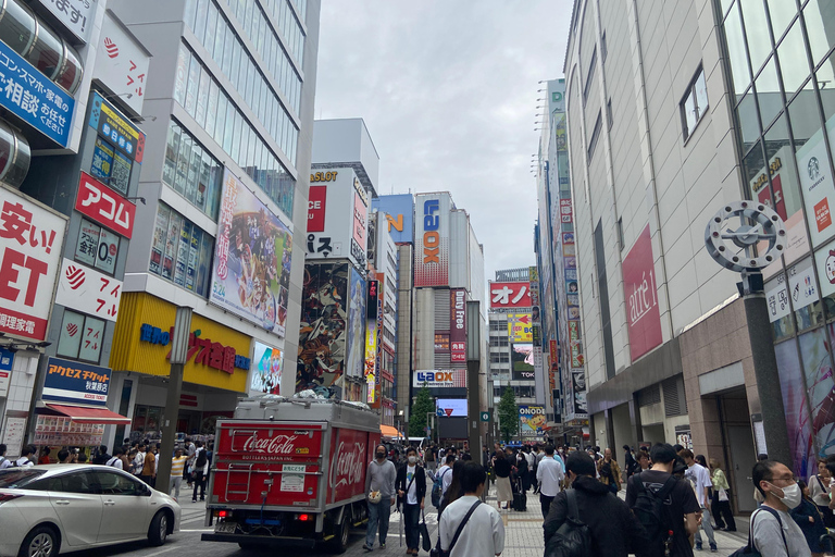 Akihabara: Tour guiado por você mesmo com um folheto especial