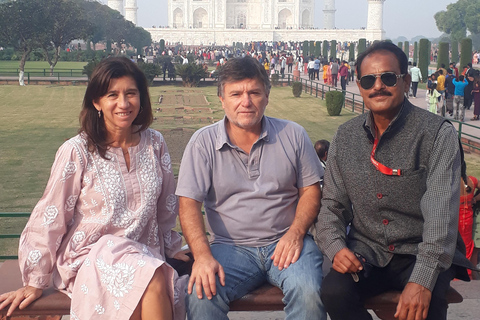 泰姬陵与阿格拉堡之旅（含标志性摄影环节）探索泰姬陵（仅限导览）