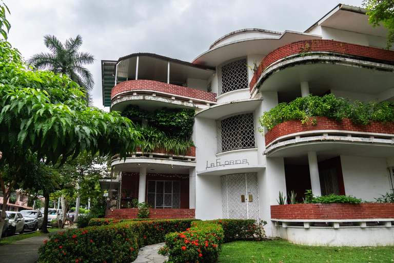 Panama City: El Cangrejo Architecture Walking Tour