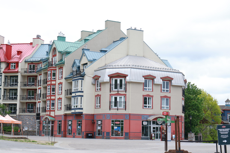 Montreal: Guided tour of the Laurentides Mont Tremblant Laurentides Spring and Summer 2026 Tour