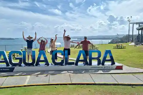 Visita o Canal do Panamá na cidade de Colón: Eclusas de Agua Clara e Gatún