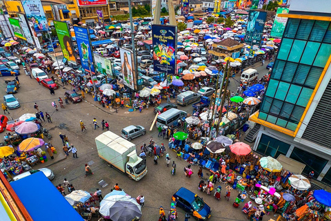 Accra: Makola Market Guided Tour with Local Guide