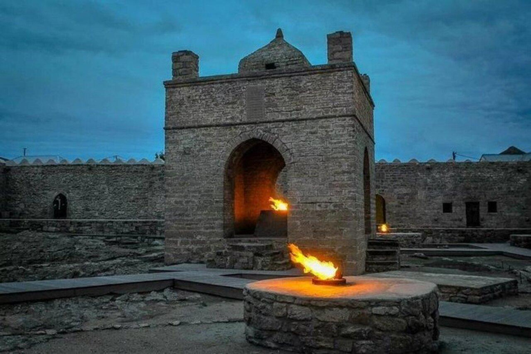 Baku: Qobustan e Abşeron (vulcano di fango, tempio del fuoco e Yanar Dağ)Baku: Gobustan e Absheron (vulcano di fango, tempio del fuoco e Yanardag)