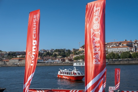 Porto: feestboot op de rivier de Douro met optie bij zonsondergangPorto: feestboot op de rivier de Douro om 14.00 uur