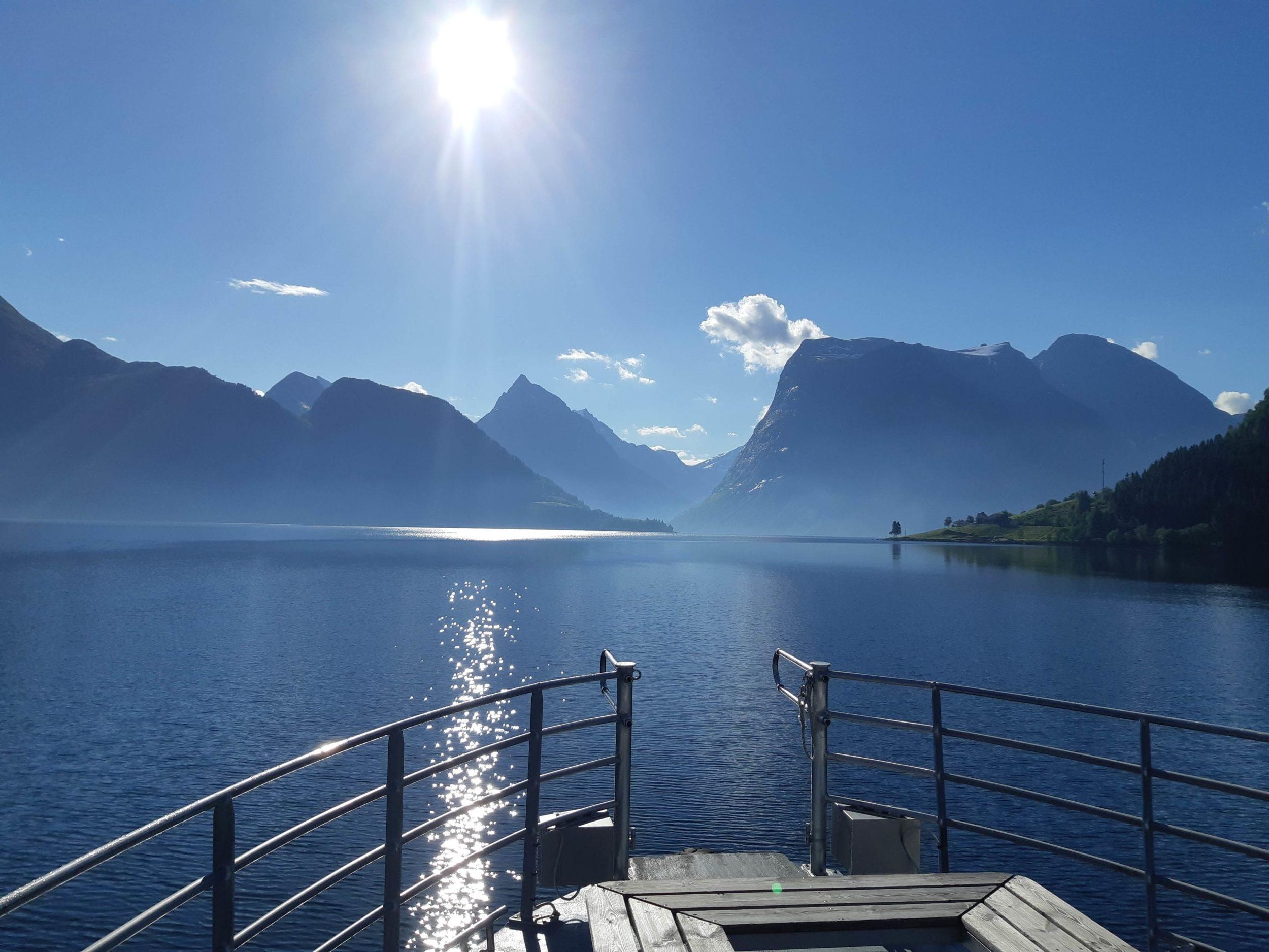 Ålesund: Private Hjørundfjord-Kreuzfahrt