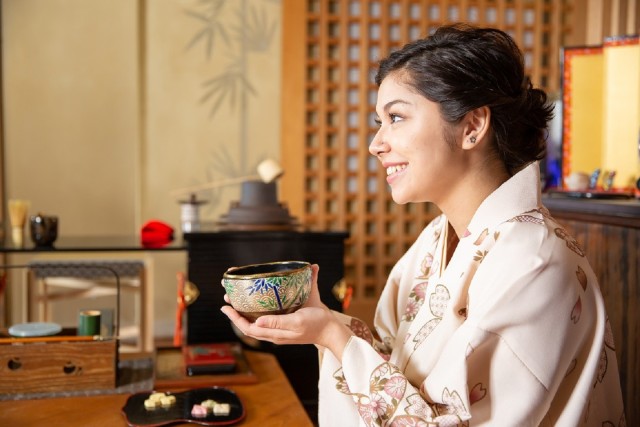 Visit Tea Ceremony experience with simple kimono in Okinawa in Nakijin, Okinawa
