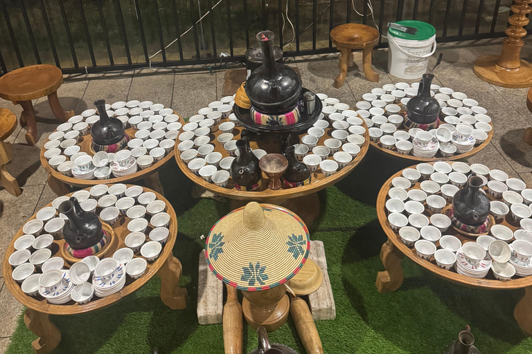 من أديس أبابا: رحلة نهارية من أديس أبابا إلى بحيرة ونشي كريتر مع وجبة غداء