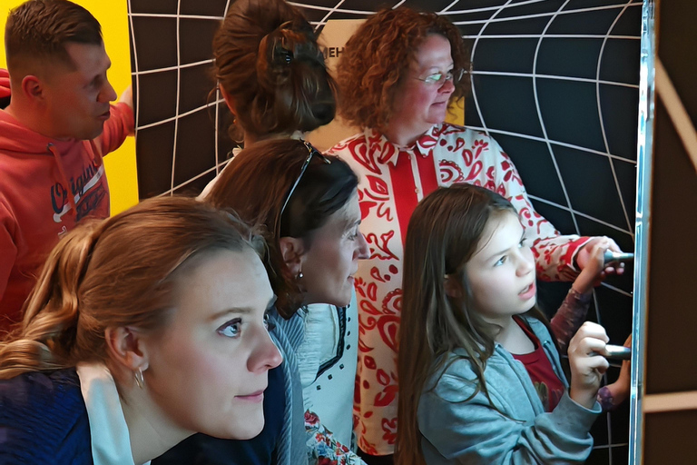 Hamburg: Ticket for the Paradox Museum