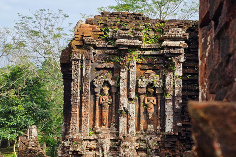 Hoi An: Excursión a pie por la mañana temprano al Santuario de My Son