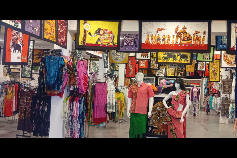 Kandy Full-Day Cultural & Scenic Tour with Local Guide