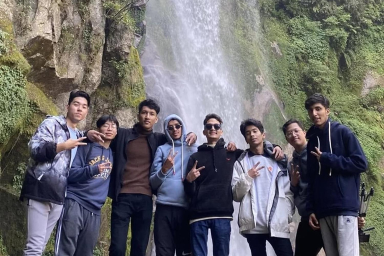 Kathmandu: Chitlang and Markhu 2-Day Guided Tour