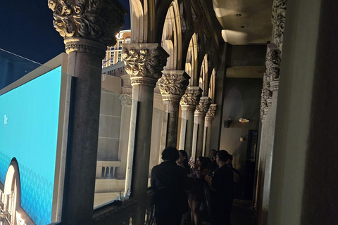 Las Vegas: Night Out at Clubs with Free Drinks and Party Bus Latin Club Crawl