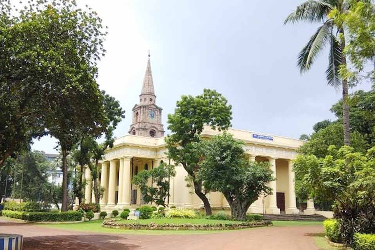 Visite à pied du patrimoine avec le Victoria Memorial Hall