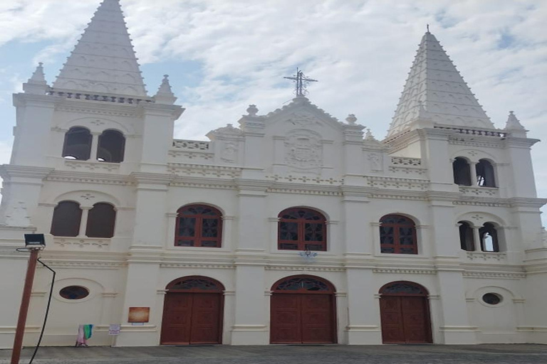 Kochi: Tuk-Tuk-Ausflug mit versteckten SchätzenKochi: Ausflug mit dem Tuk-Tuk zu versteckten Schätzen