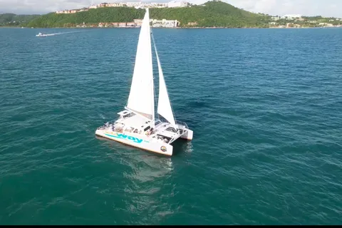 Icacos: Luxury All-Inclusive Sailing Catamaran Beach Day