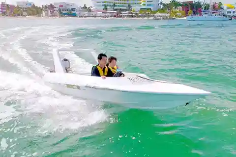 Cancun : Aventure en bateau rapide dans la lagune de Nichupte