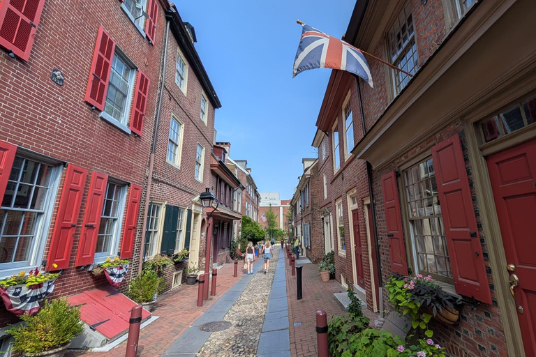 Philadelphia: Highlights, History, Food & Pop Culture