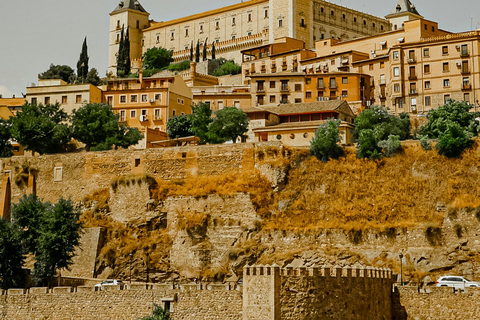 Monumental Toledo: Private Historical and Panoramic Immersive Tour Monumental Toledo: Private Historical and Panoramic Immersive Sightseeing Tour
