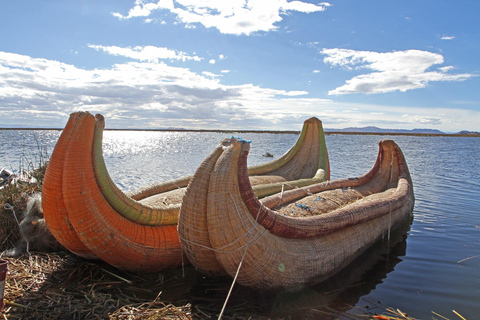 From La Paz:Day trip to Lake Titicaca and Copacabana + lunch