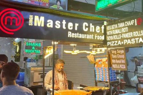 Agra by Tuk Tuk: Evening Shopping & Local Bazaar Tour